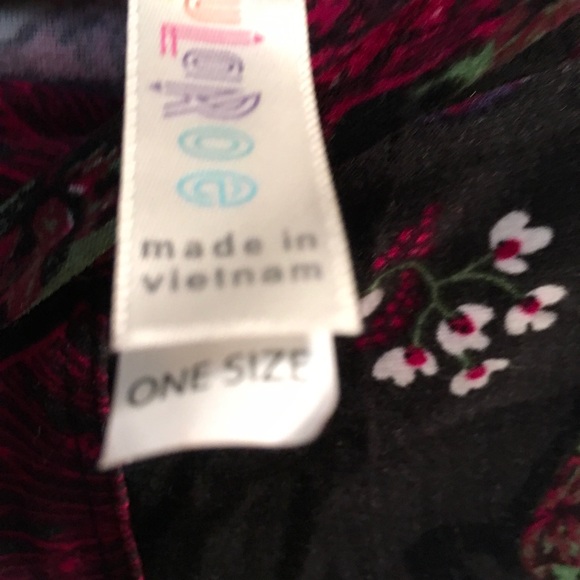 Lularoe one size leggings butterfly - Picture 2 of 3